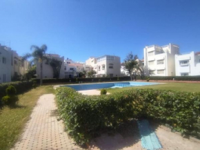 Cozy Studio en Duplex Harhoura